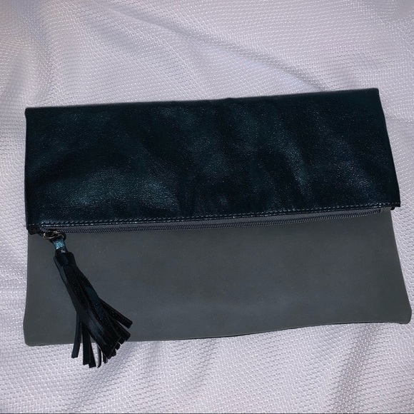Lord & Taylor Handbags - Lord & Taylor Metallic Fold Over Clutch w/Tassel